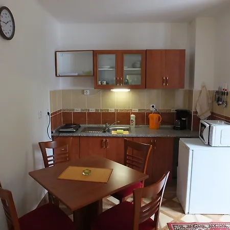 Gæstehus Apartman H+z